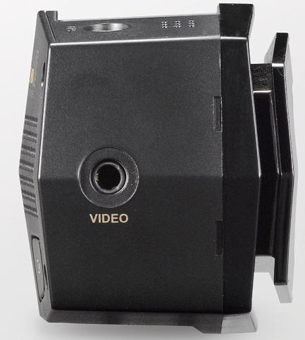  FineVu CR-2i FullHD - разъем для подключения внешнего монитора