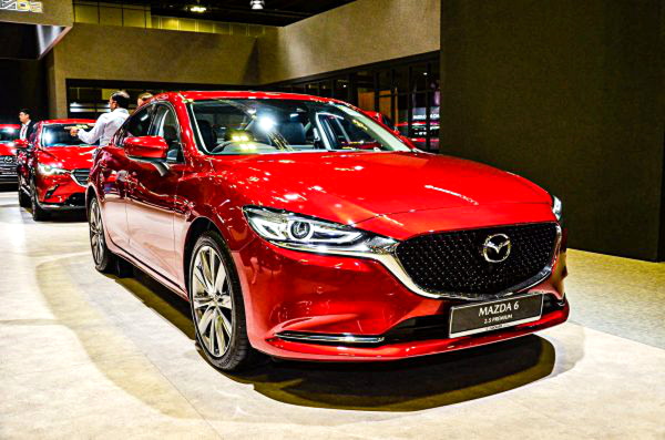 Mazda 6 with a 2.5-liter engine and a power of 19