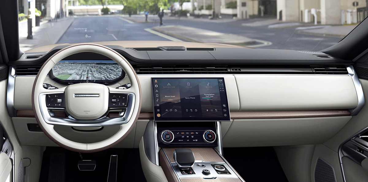 Already in the basic configuration there is a four-zone climate control