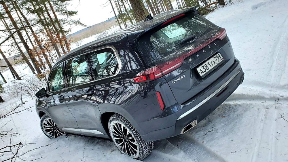 In the photo: a test drive showed that the Exeed V crossover