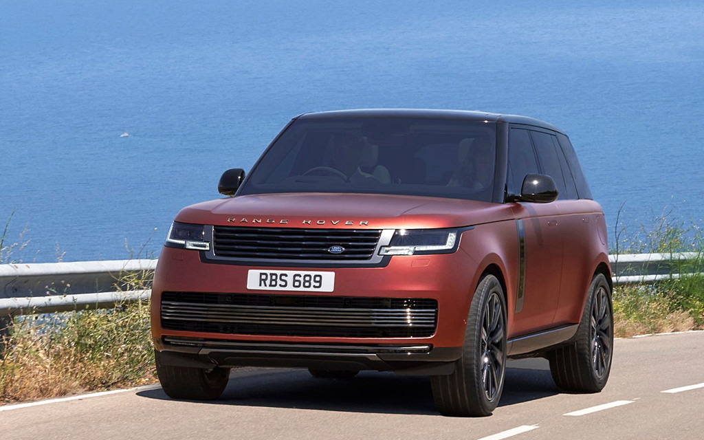 Video test drives Land Rover Range Rover 2023